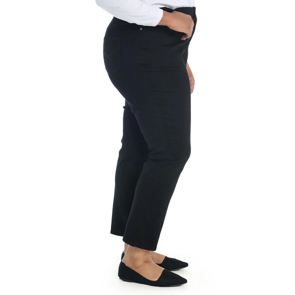 Everyday Relaxed Fit Straight Leg Jean - Dark Stonewash - Image 7