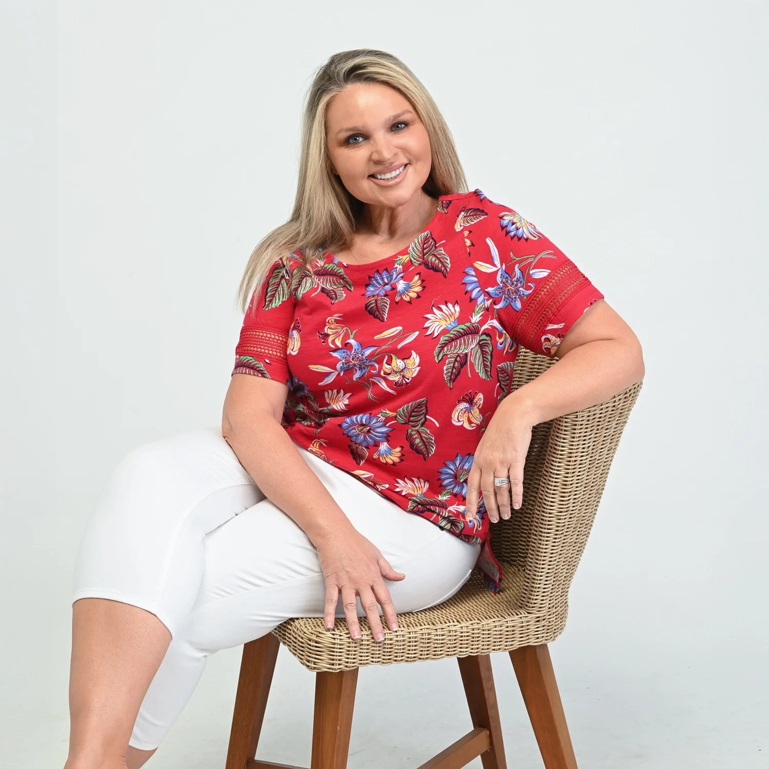 Floral Print Lace Inset Short Sleeve Tee - Image 6