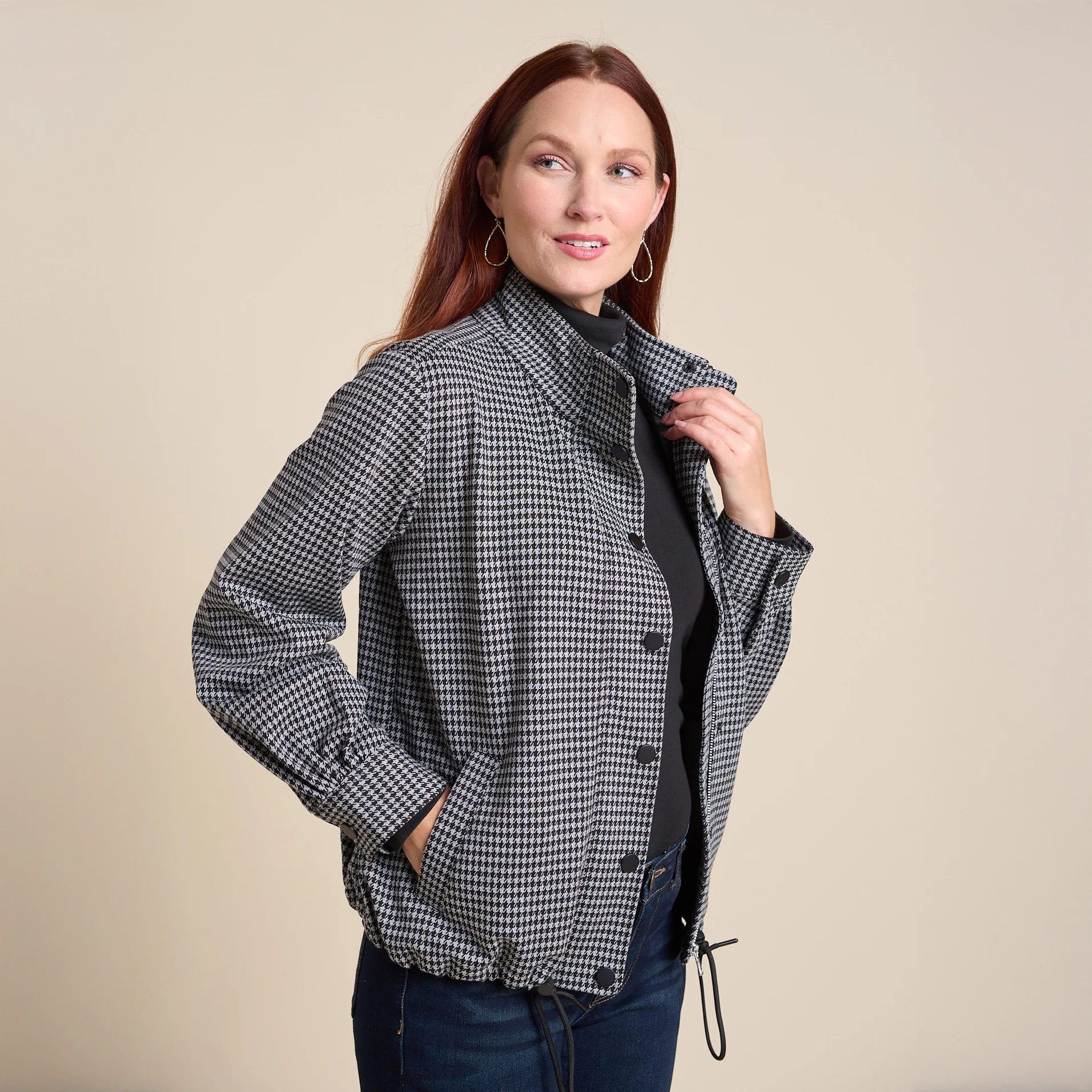 Houndstooth Printed Jacket - Image 4