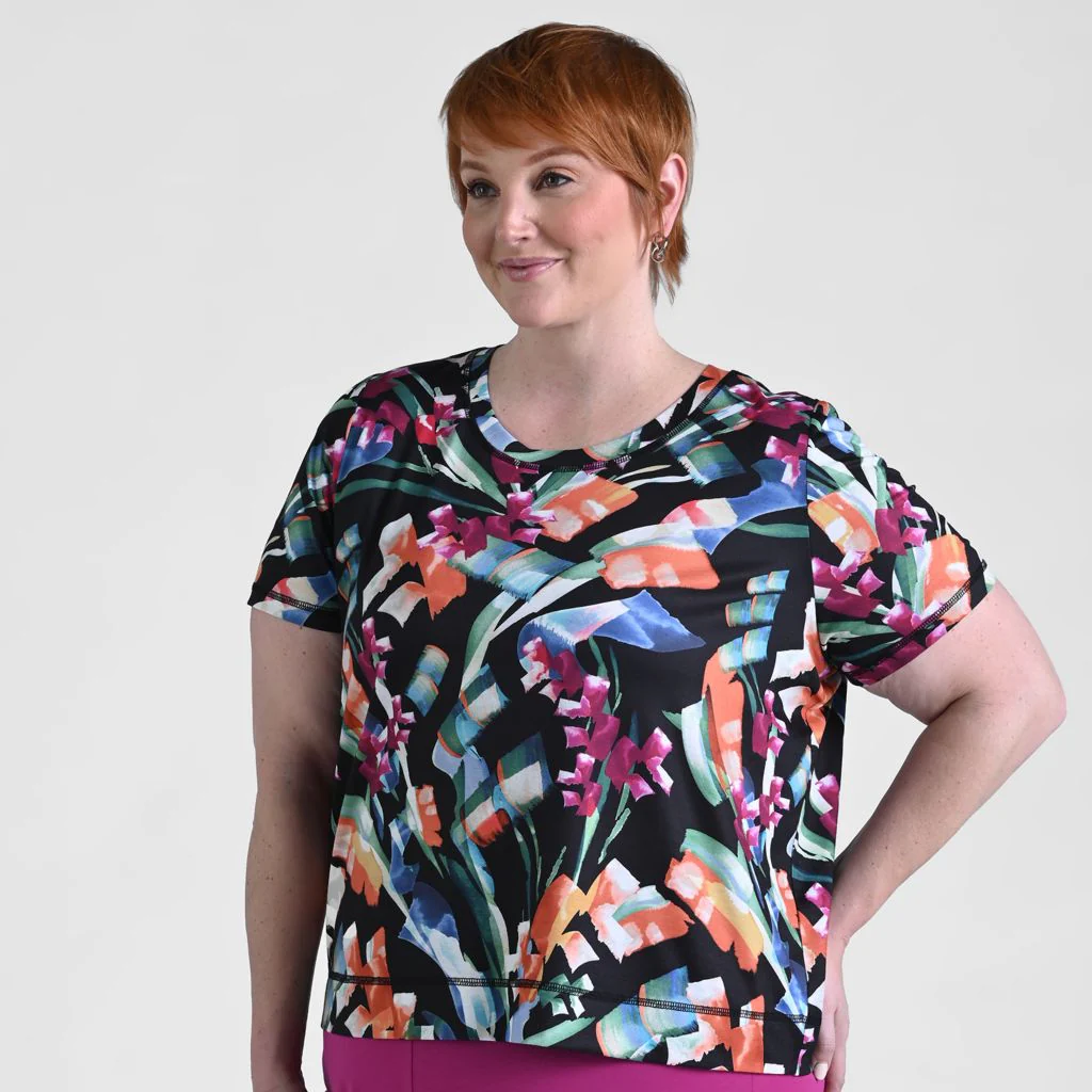 Relaxed Restyled Abstract Print Short Sleeve Tee - Image 8