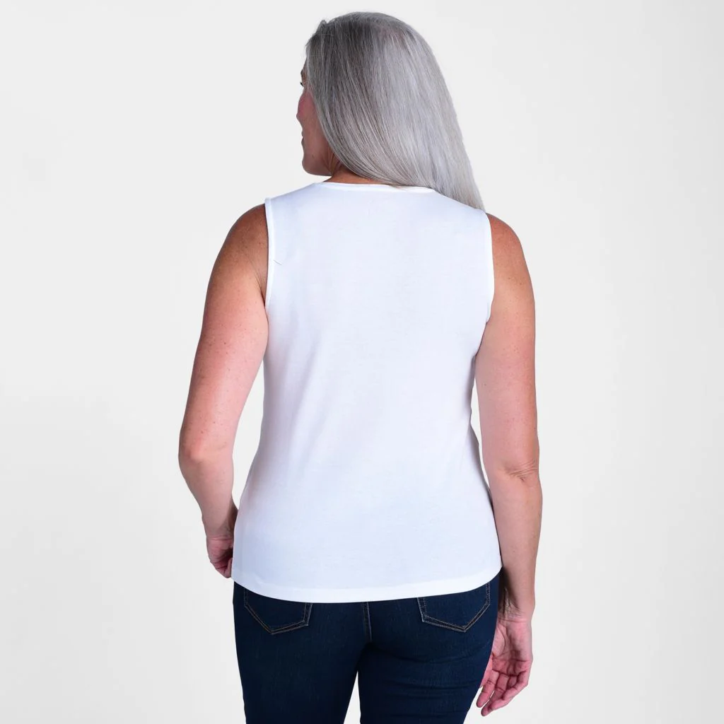 Sleeveless Scoop Neck Perfect Tank - Image 15